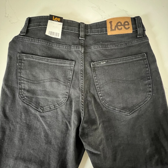 NWT: LEE Skinny High Rise - Size 10P - Picture 5 of 12